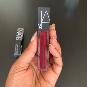 JUST LISTED💫NARS Velvet Lip Glide